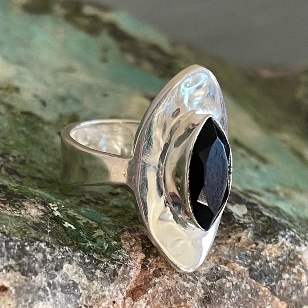 ⭐️ Black Onyx Sterling Silver Ring - Picture 4 of 11